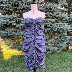 MAKE OFFER🌺🌈NWT!Torrid strapless dress🌈🌺